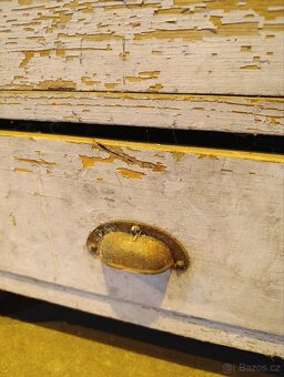 Šatní skříň - 5