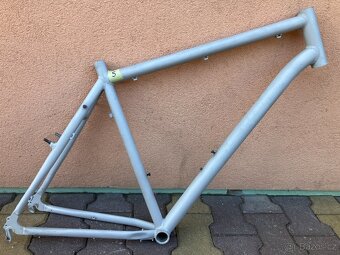 RÁMY NA KOLA 26 A 28 PALCŮ - 5