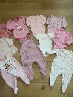 Velký balík 116ks kojeneckého oblečení na holčičku vel.50-86 - 5