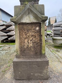 Pískovcová boží muka - 5