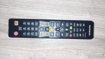 Samsung TV 48 palcový - 5