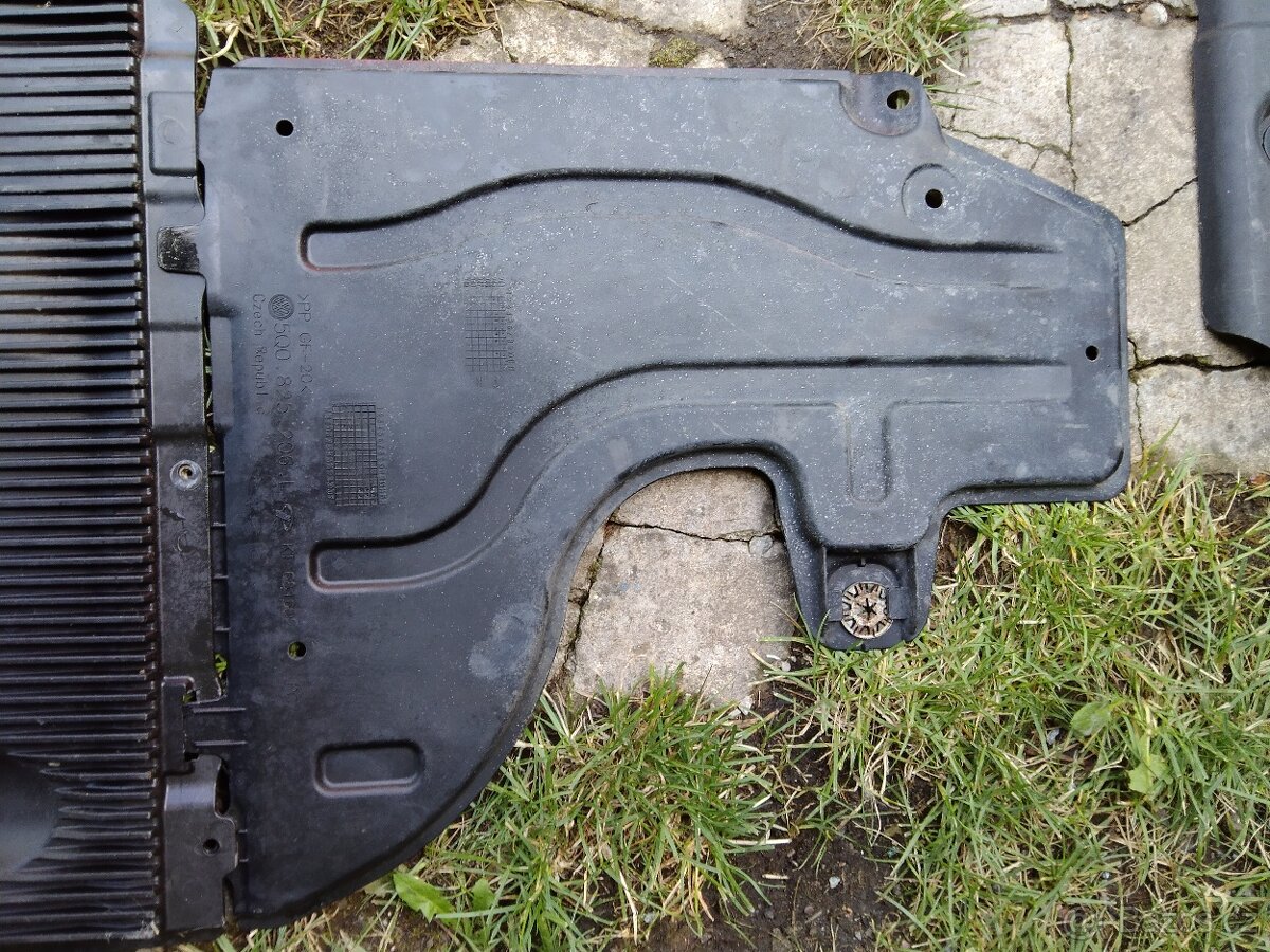 Škoda Octavia 3 spodní plasty - 6