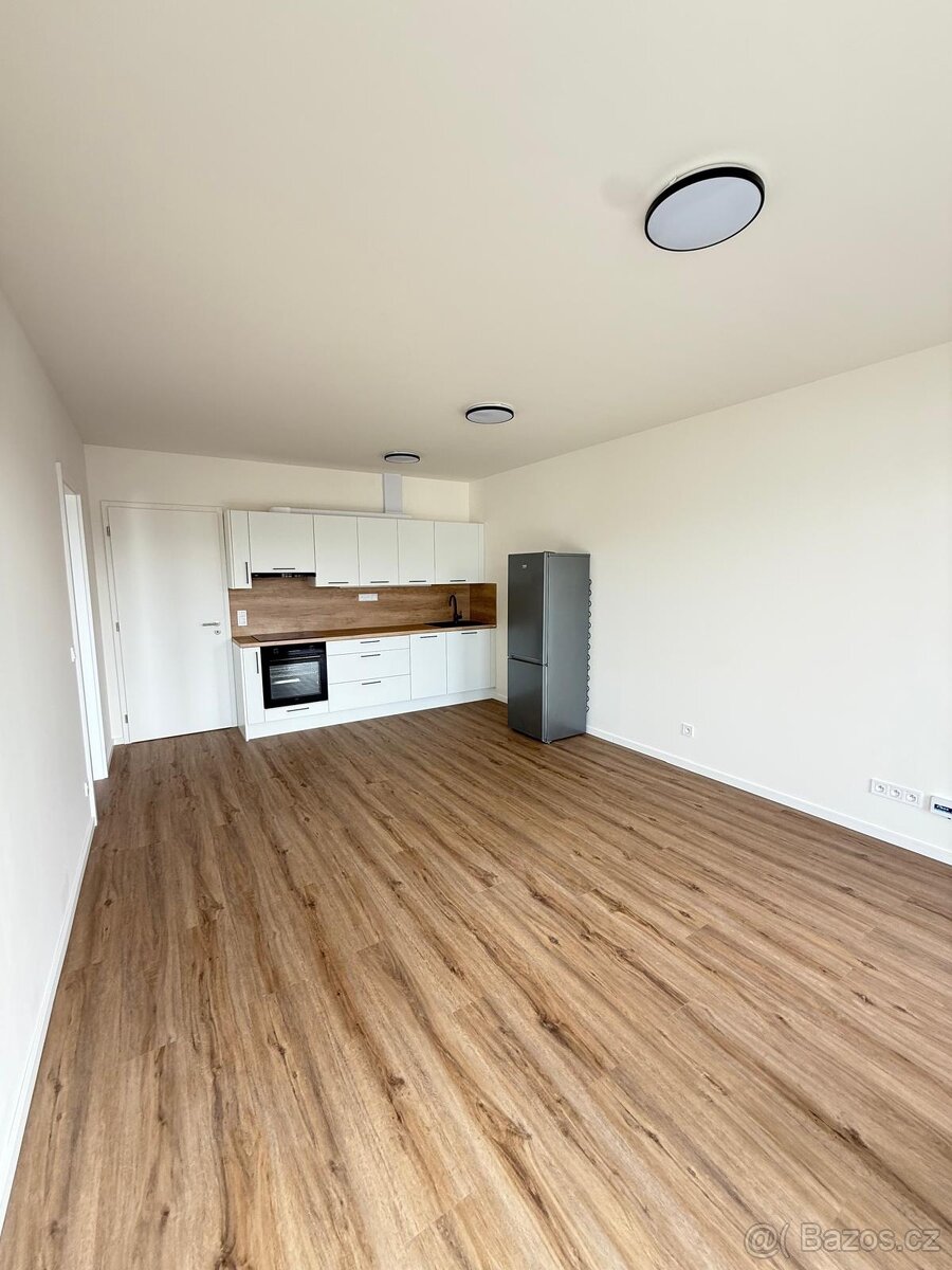 PRONÁJEM BYTU KLADNO - 6