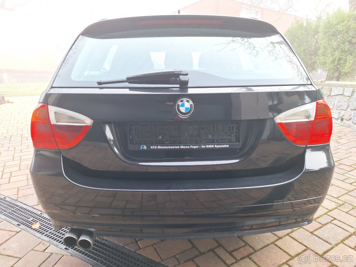 BMW E91,330i,manuál,7.2008,200kW - 6