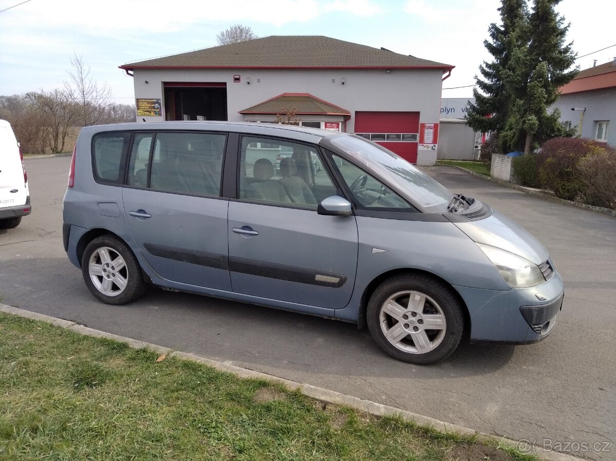 Renault Espace 2.2DCi-7 místný - 6
