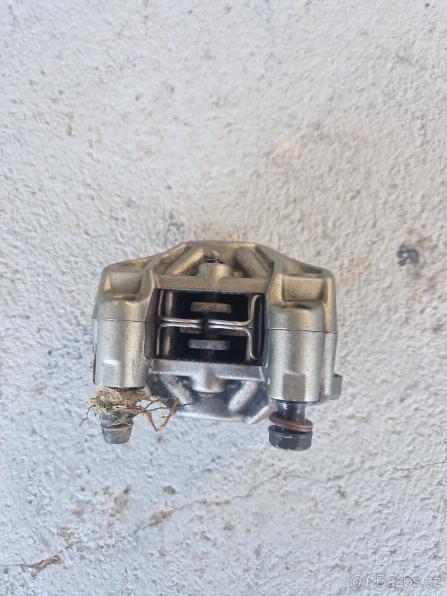 čerpadlo brzda zadní brzdové třmeny Ducati 1098 1198 848 - 6