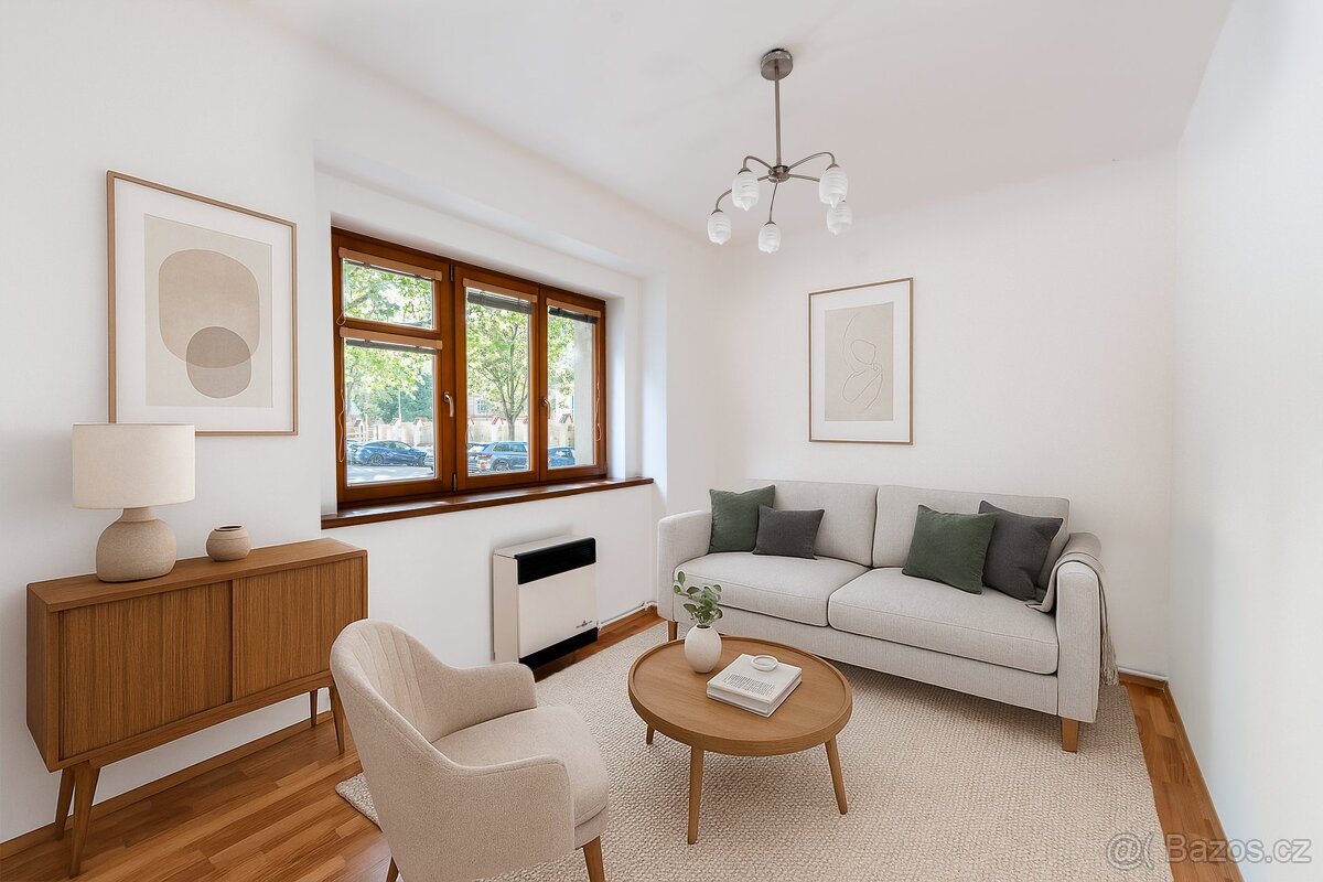 Pronájem bytu 2+1 43 m², Praha - Karlín, ev.č. 00070 - 6