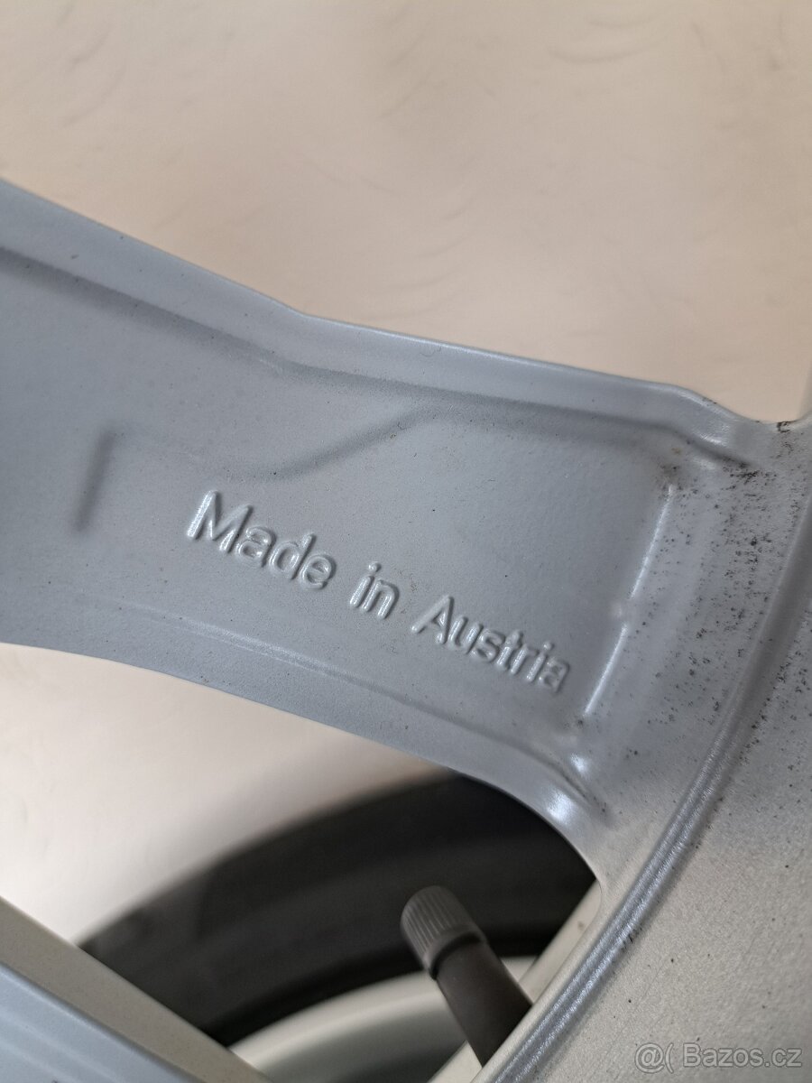 ALU originál Audi Q5 235/65/17 - 6