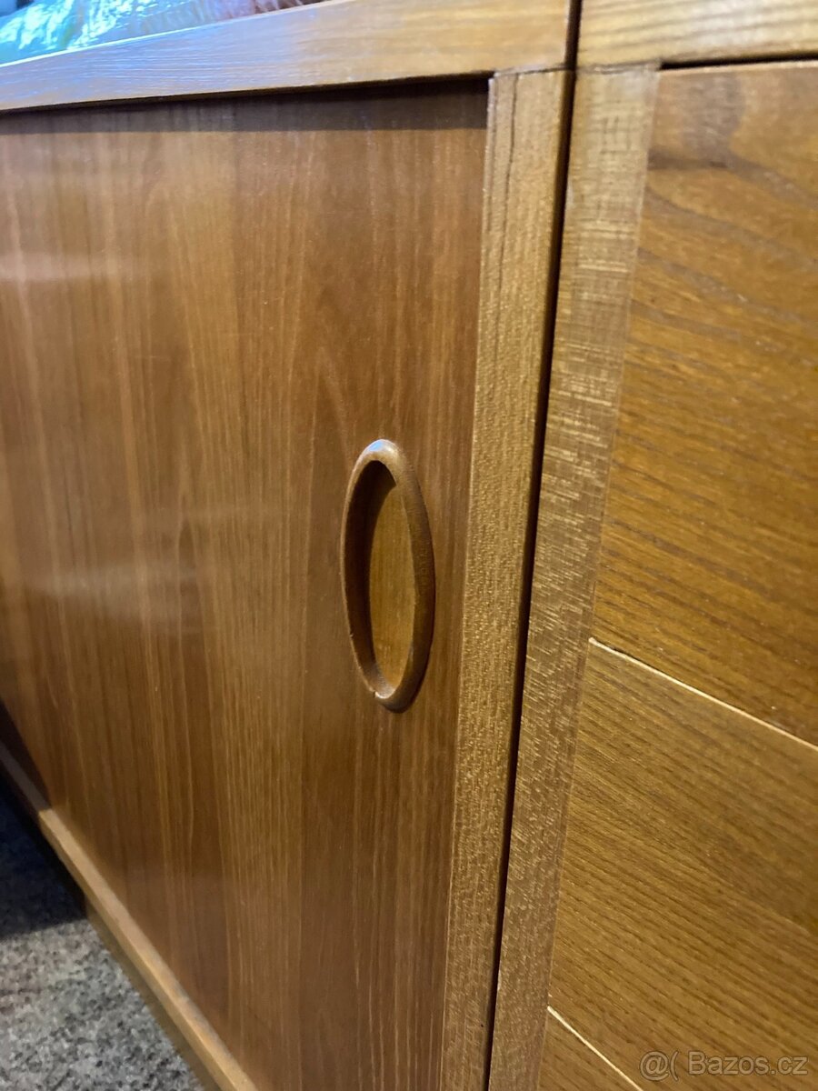 Obývací stěna z masivu - Dřevotvar - 6