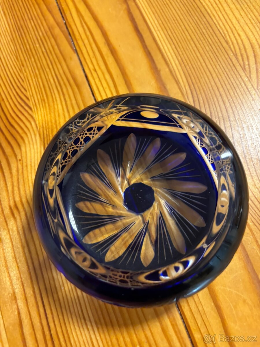 Broušený křišťálový popelník - 6