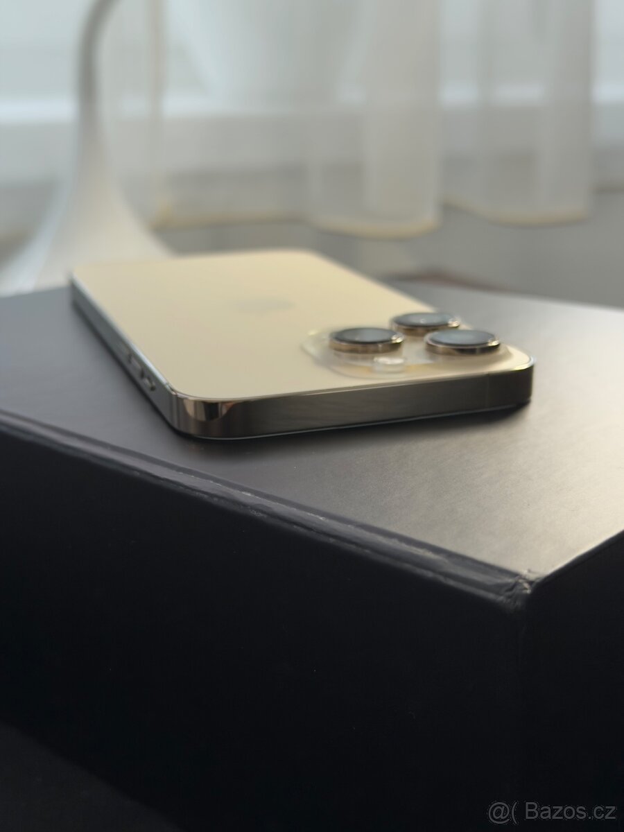 iPhone 14 Pro Max 256 GB Gold - 6