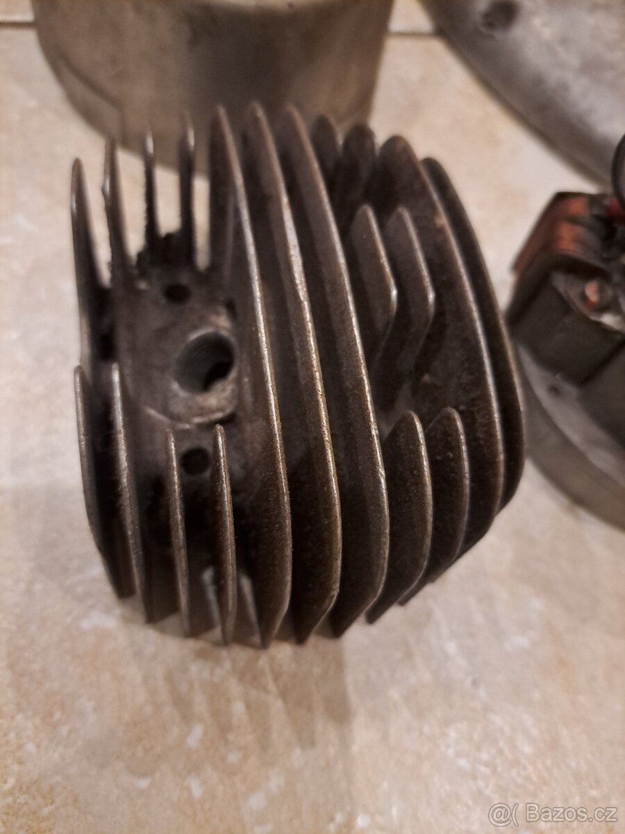 Motor jawa 20 pionýr - 6