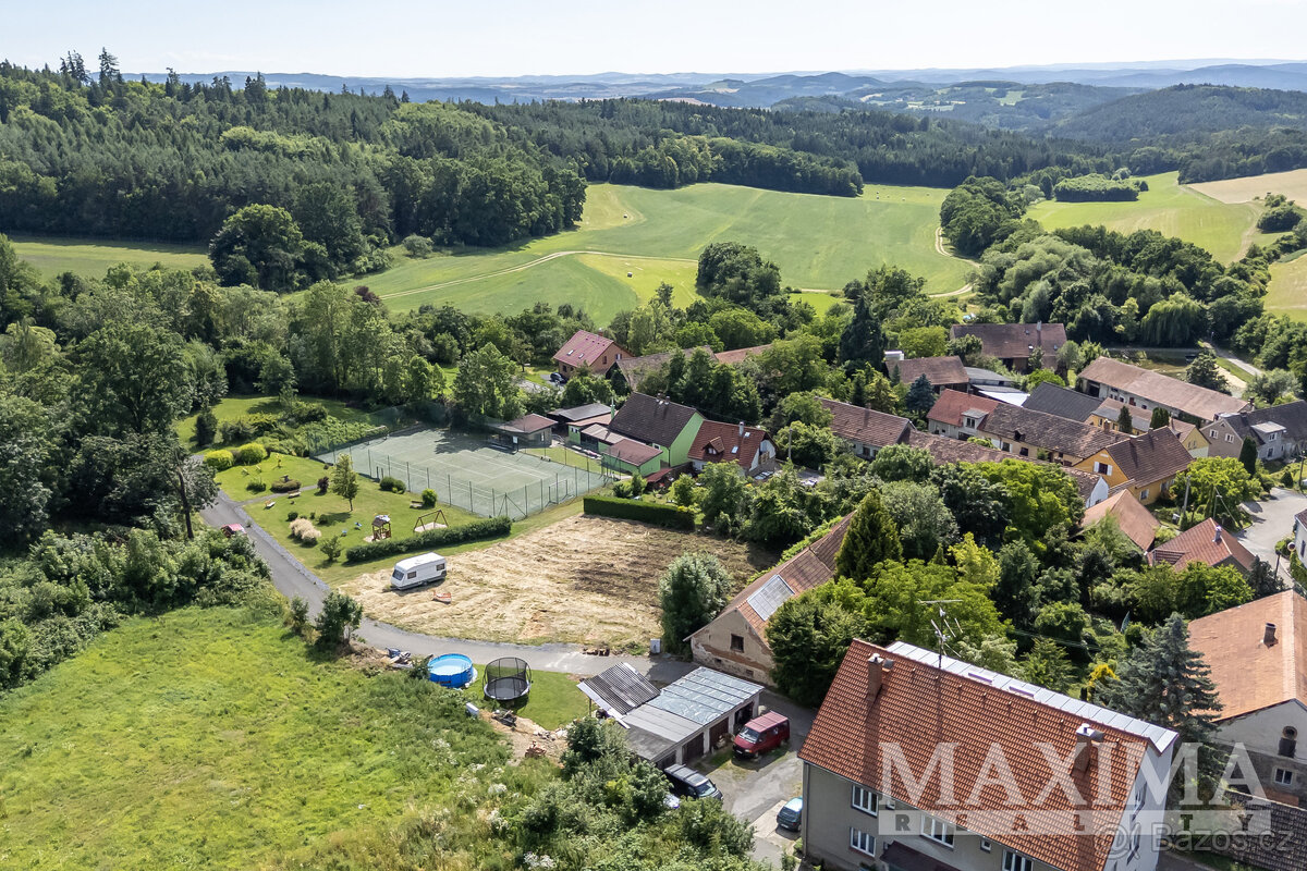 Pozemek o ploše 1175 m2 - Stranný, Stranný - 6