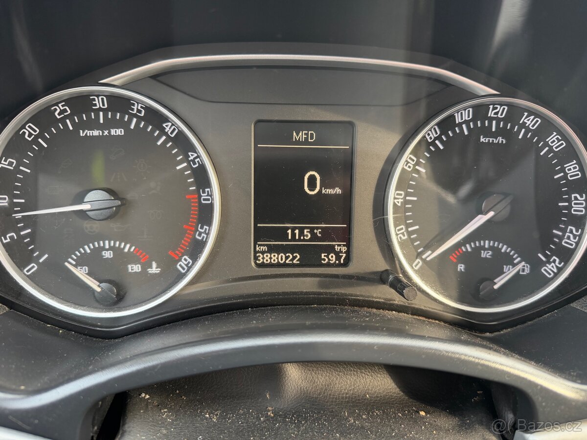 Prodam škoda octavia 2 1.6tdi 77kw - 6