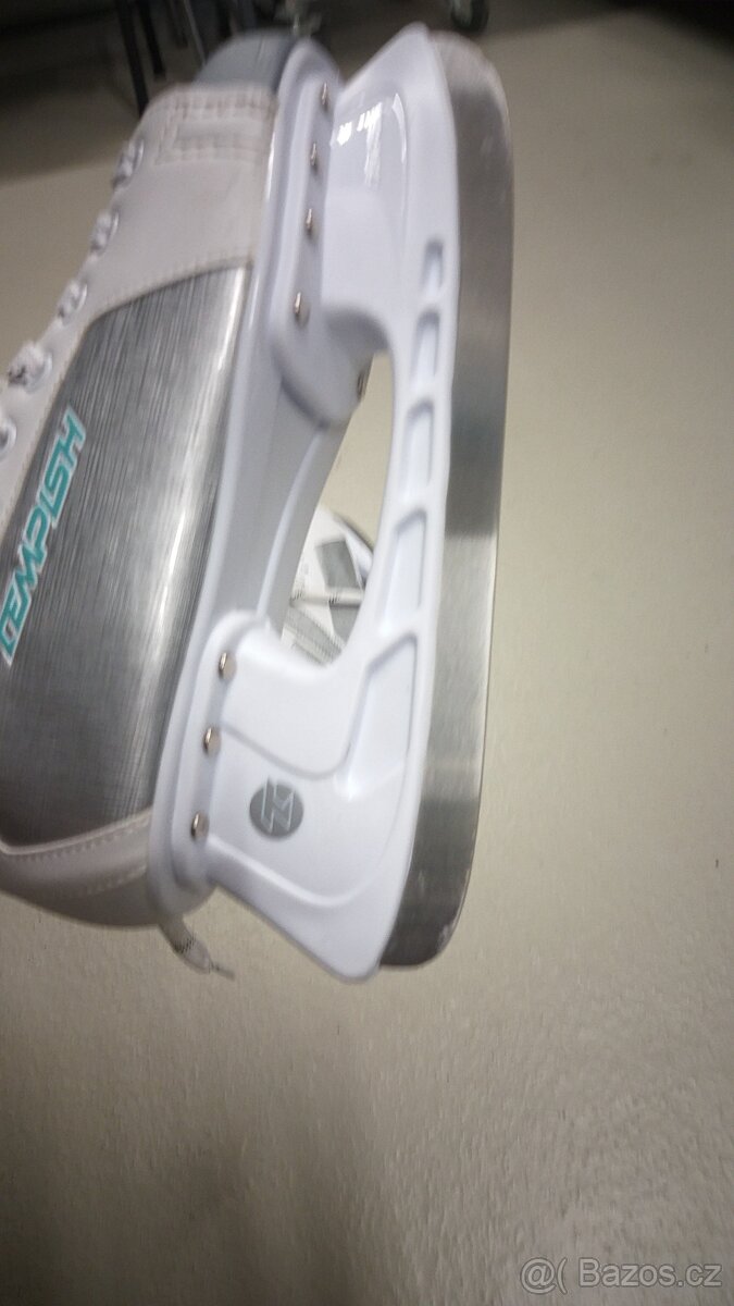 Prodám kvalitní chlapecké brusle, hokejové - 6