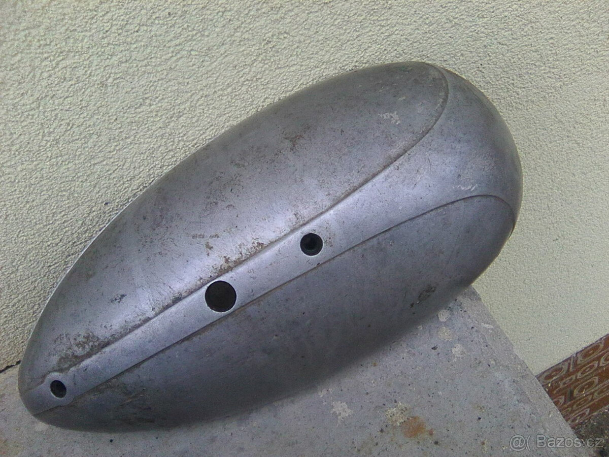 Jawa 250 Pérák František Janeček - ND:nádrž,kryty motoru.... - 6