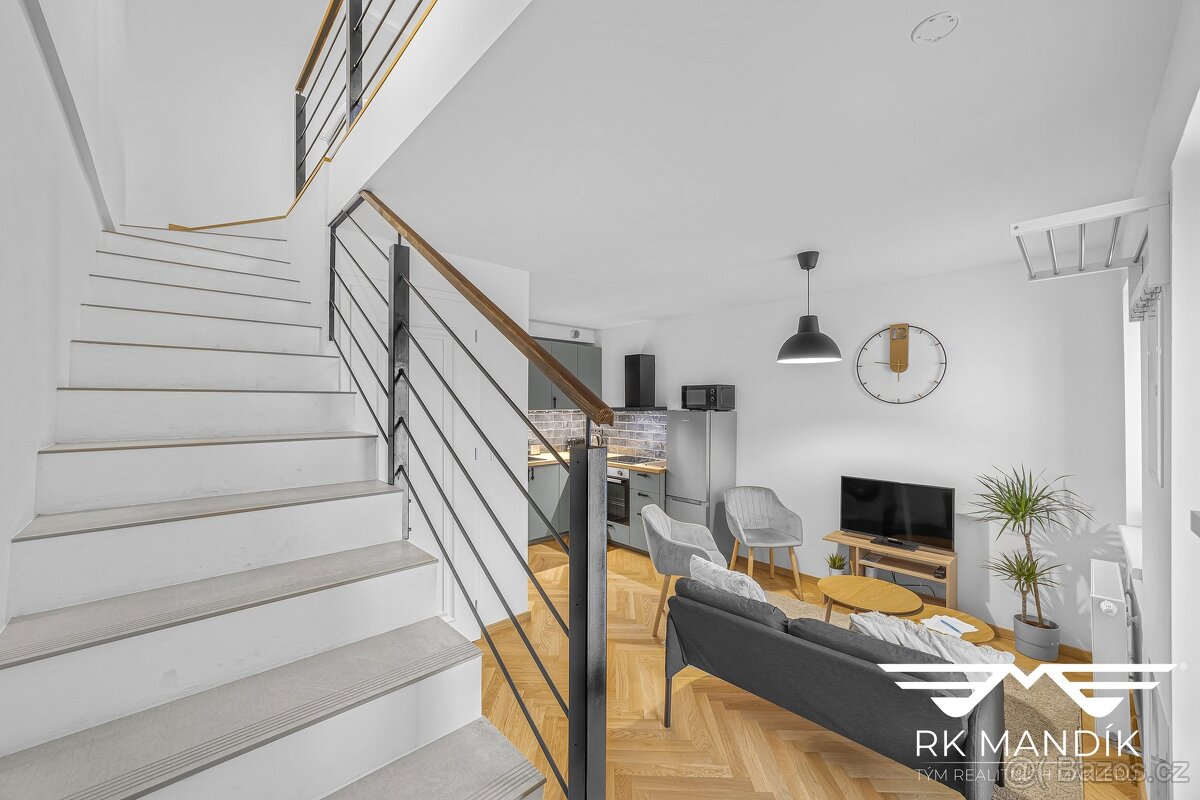 Prodej byty 2+kk, 42 m² - Praha - Karlín, ev.č. 717 - 6