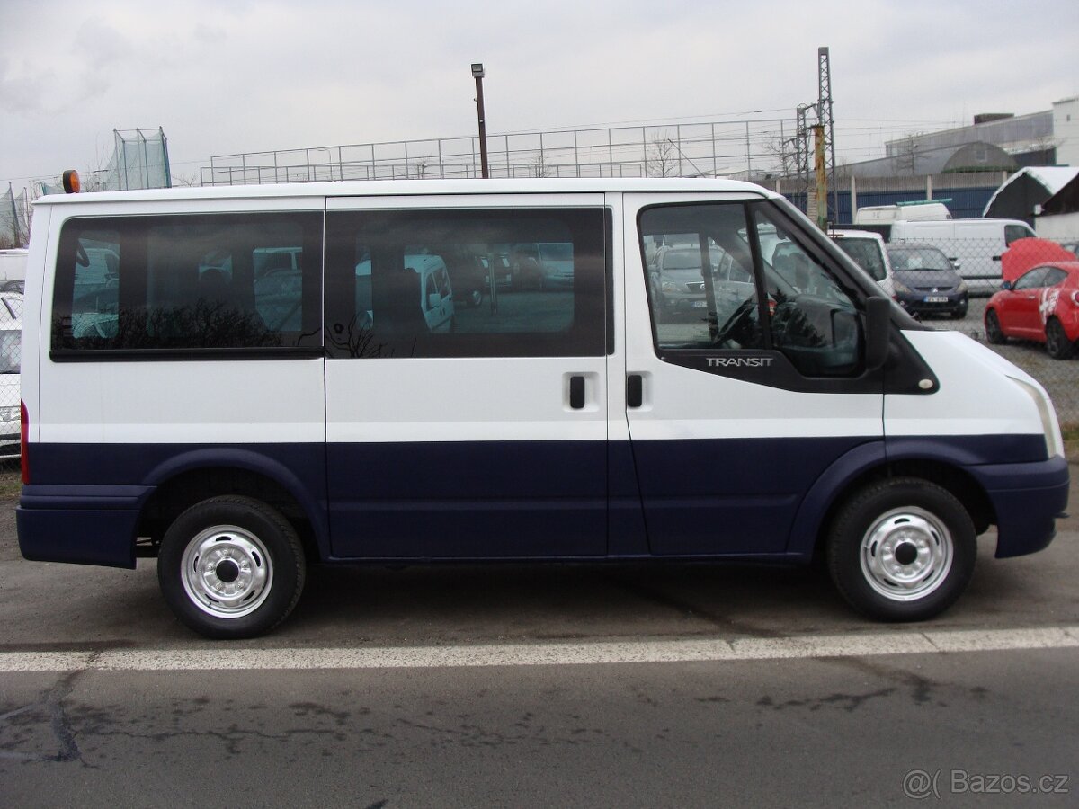 Ford Transit, 2.2 TDCi, 9 míst - 6