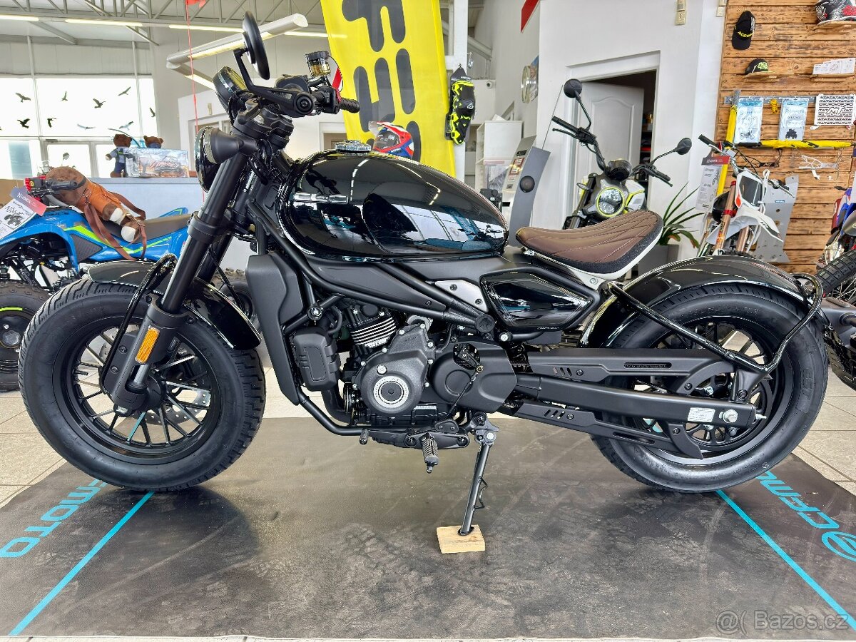 CFMOTO 450CL-C Bobber - černá/bílá - 6