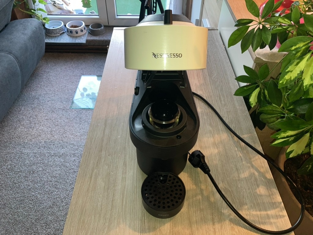 Krups Nespresso Vertuo Pop XN 920110 + kovové kapsle - 6