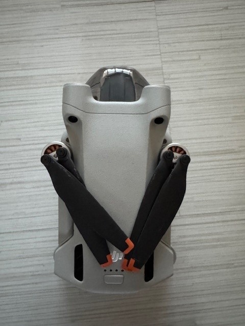 Prodám DJI Mini 3 Pro – Fly More Combo – TOP stav – super ce - 6