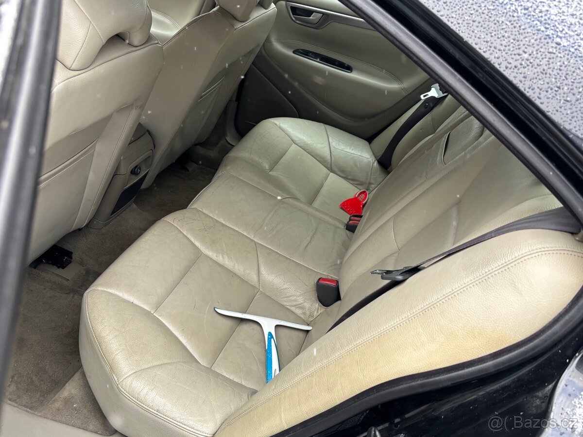 Prodám Volvo s60 2.4d - 6