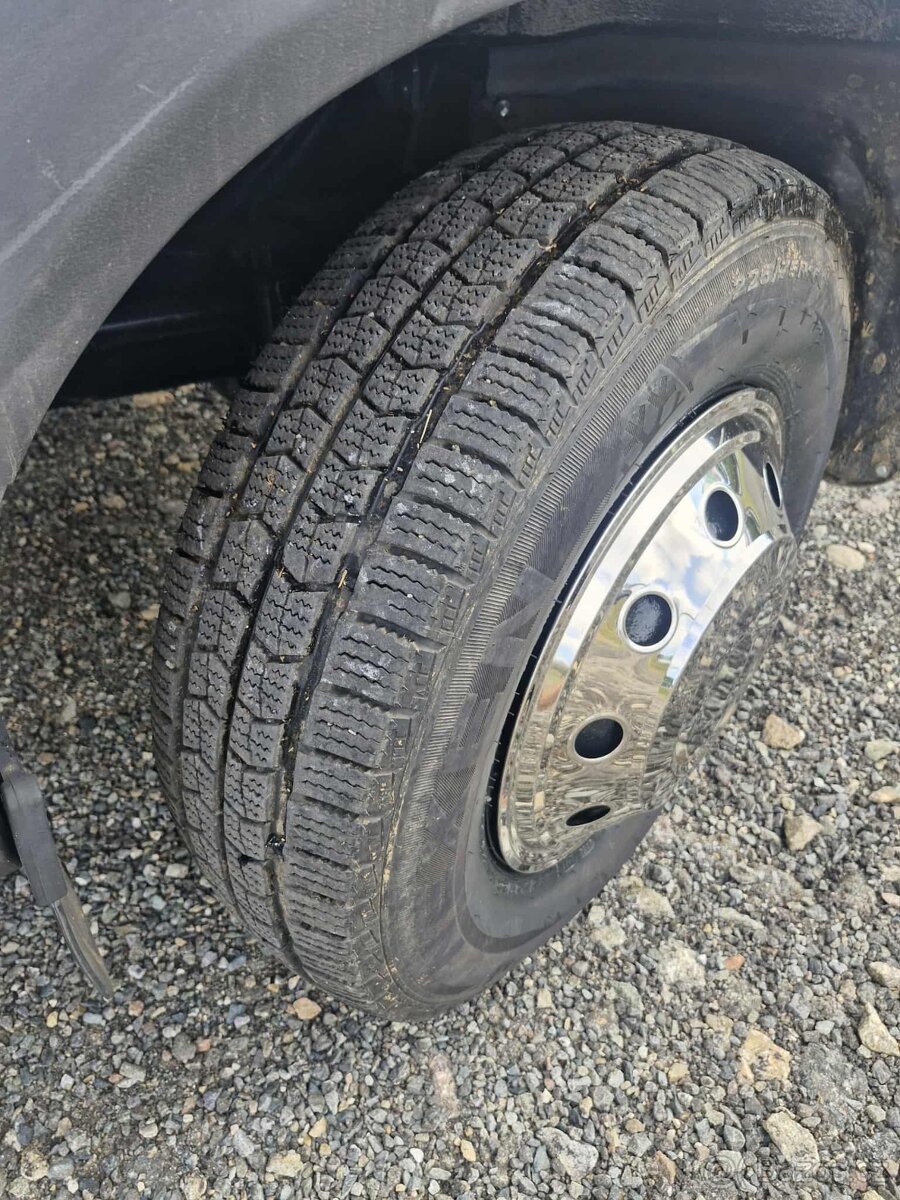 Iveco daily kontejner + hydraulická ruka - 6