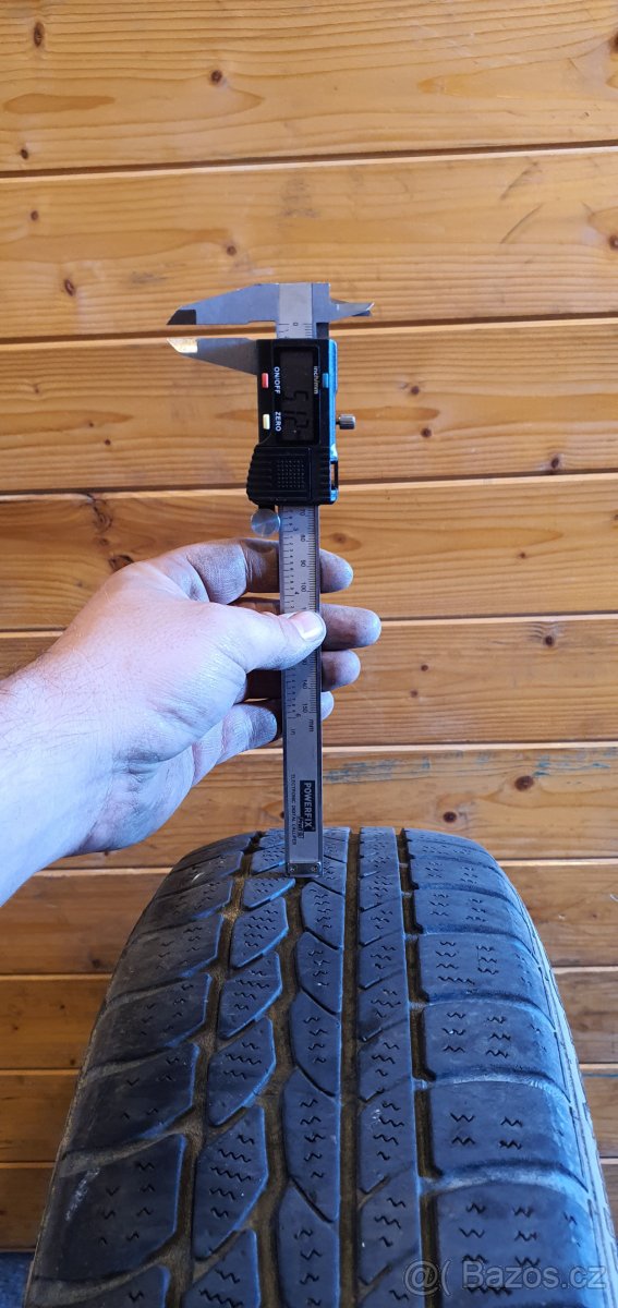 175/65/15 Continental - zimní - pošlu poštou 217. - 6