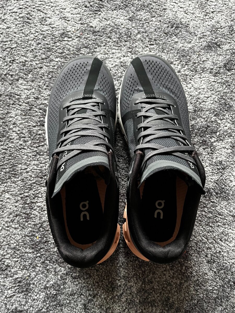 On Running, model Cloudflow, velikost 40 - 6