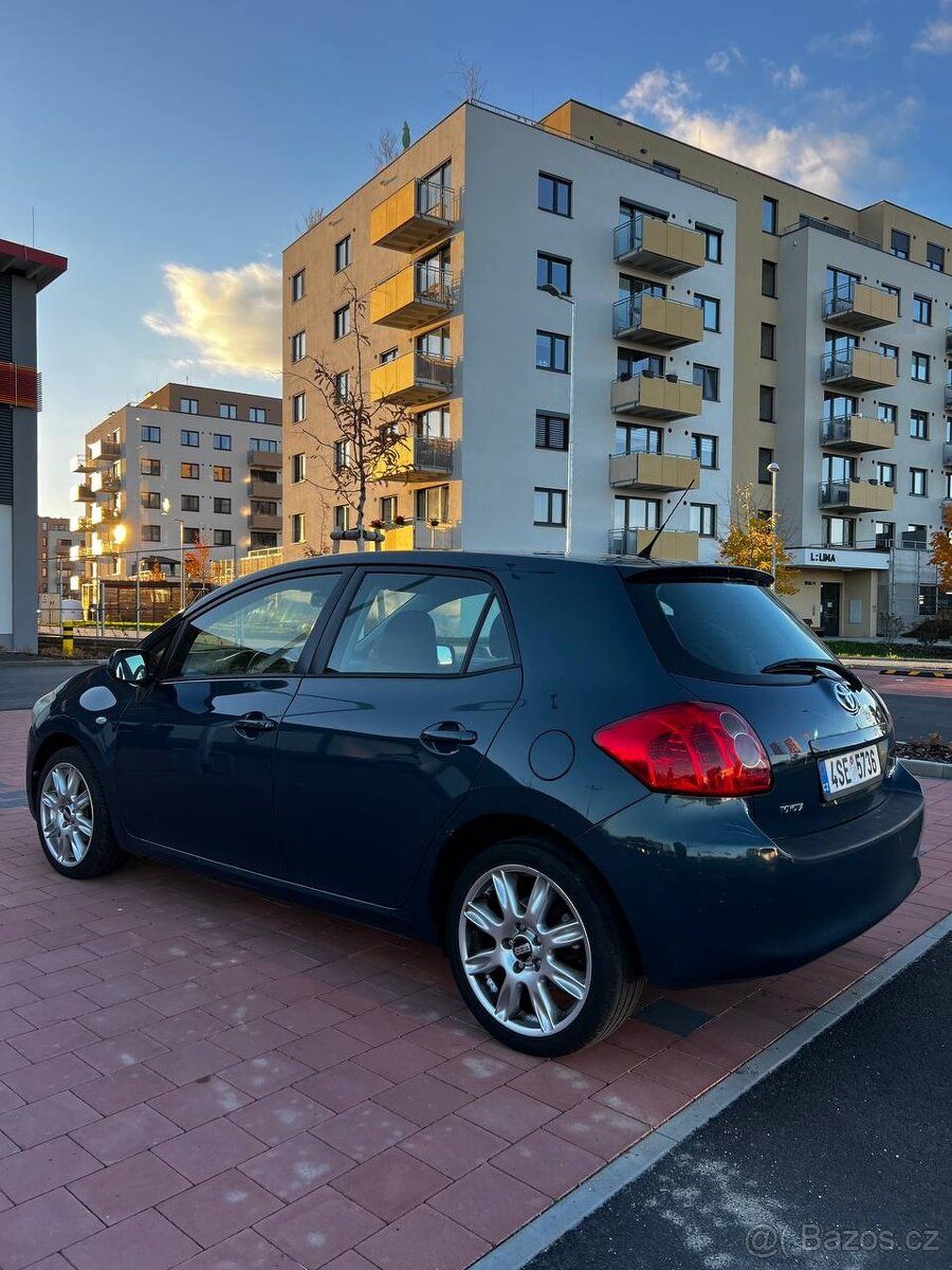 Toyota Auris 1.6 benzín 2007 r.v. - 6