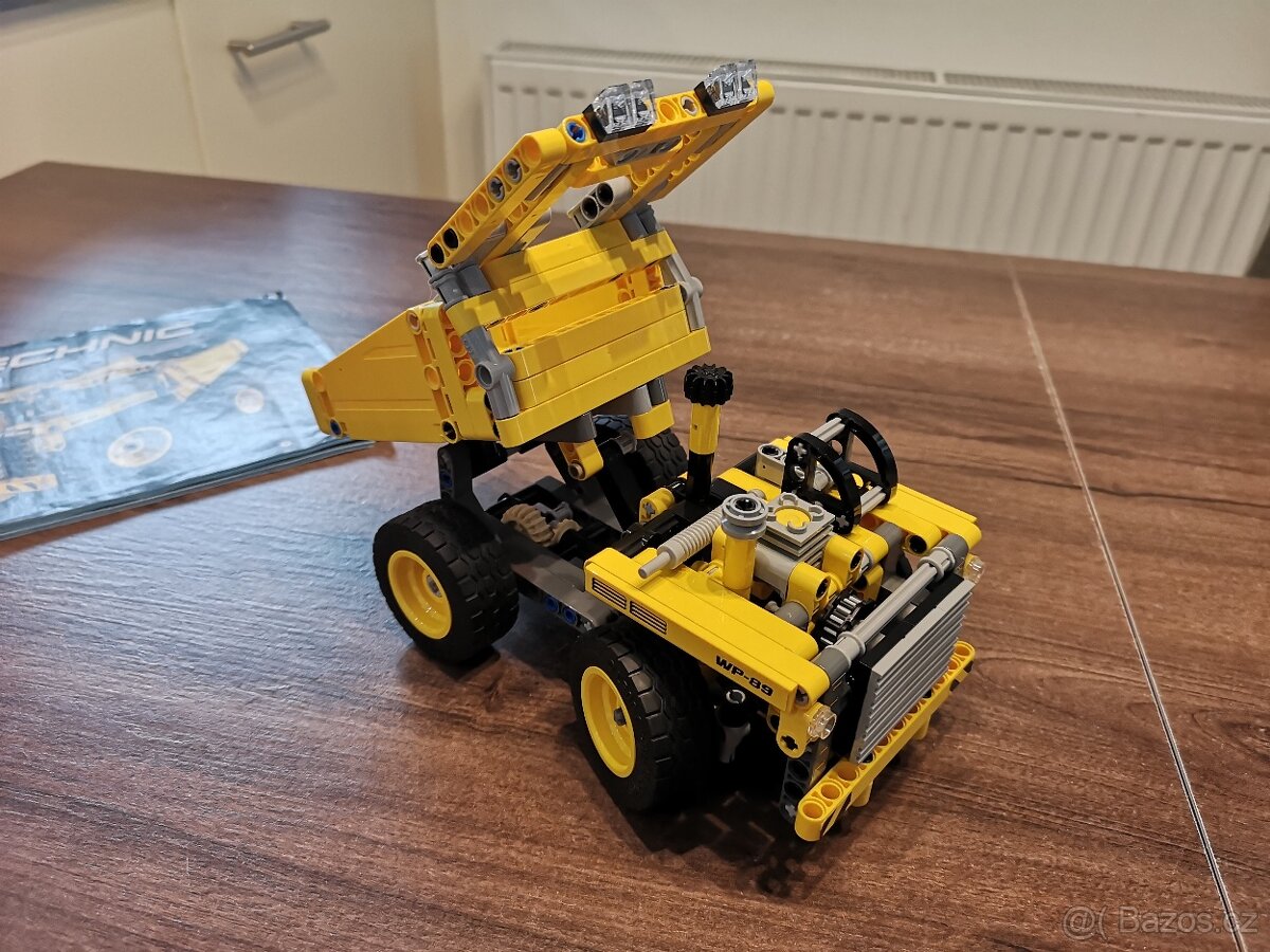 Lego Technic 42035 - Mining Truck - 6