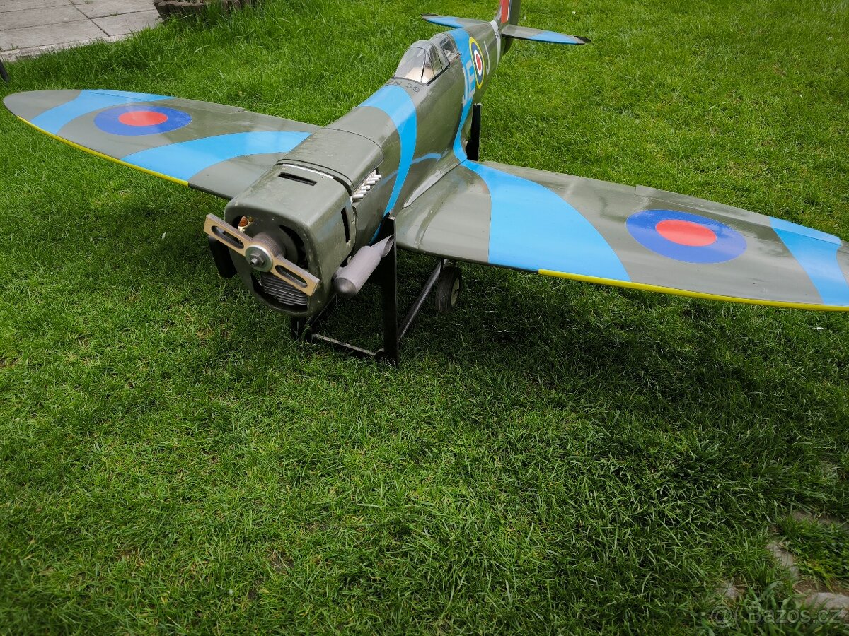 Velký model letadla - 6