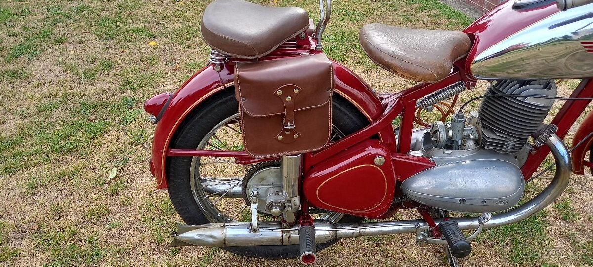 Jawa 250 pérák - 6