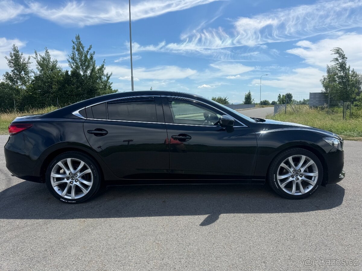 Mazda 6 2,2 Skyactiv-D Revolution Top výbava - 6