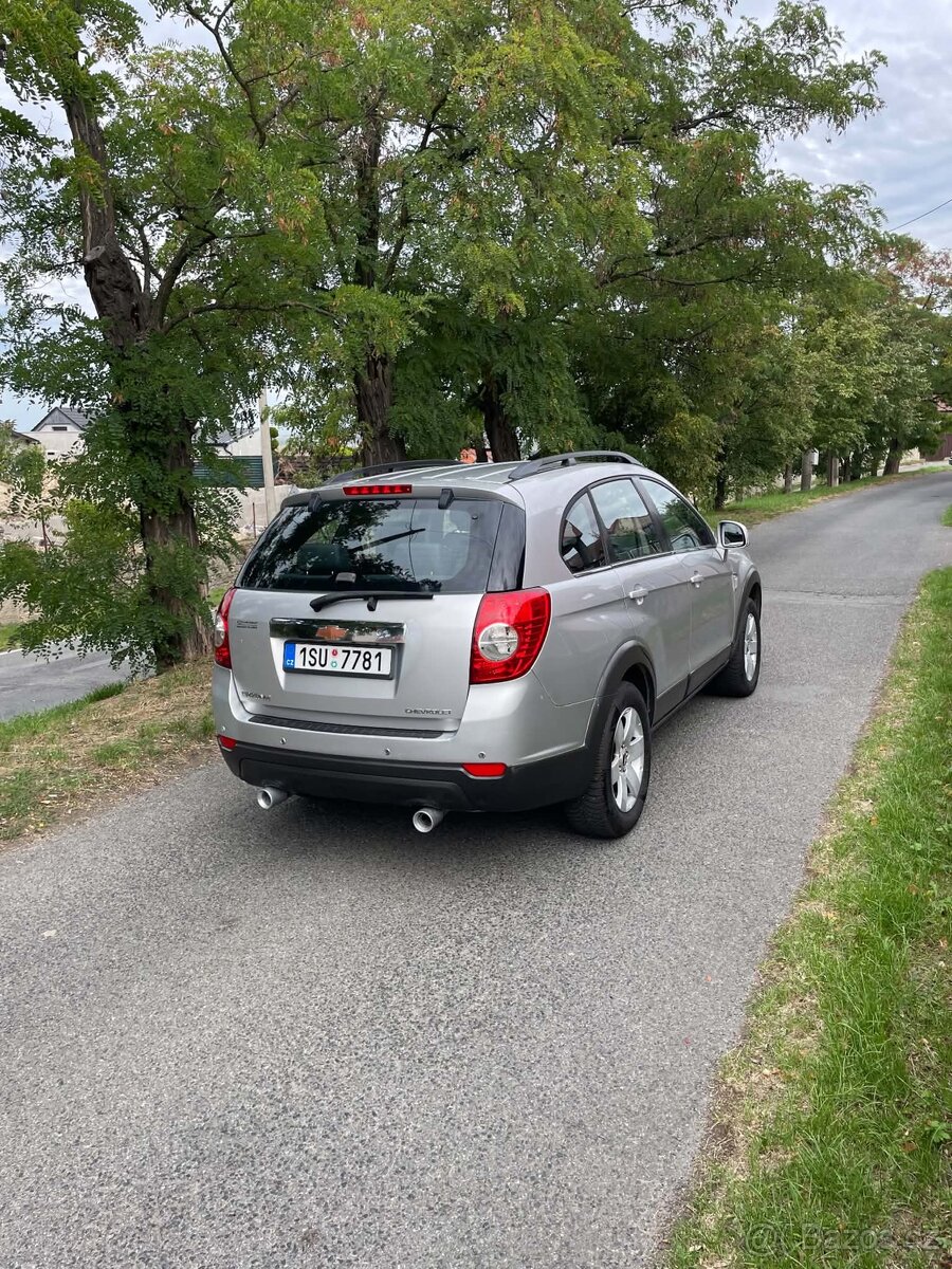 Chevrolet CAPTIVA 4x4 7.místné - 6