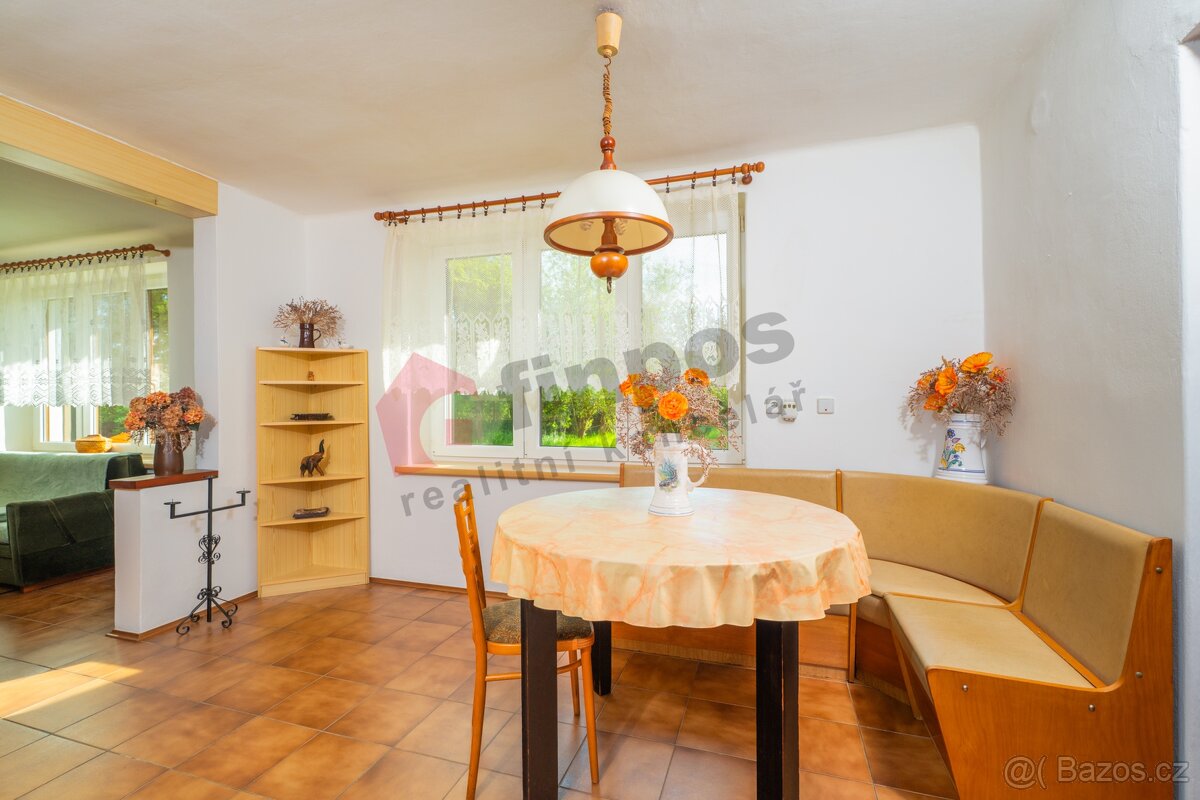 Prodej půvabného domu + stavební parcela v Malém Ježově, obe - 6