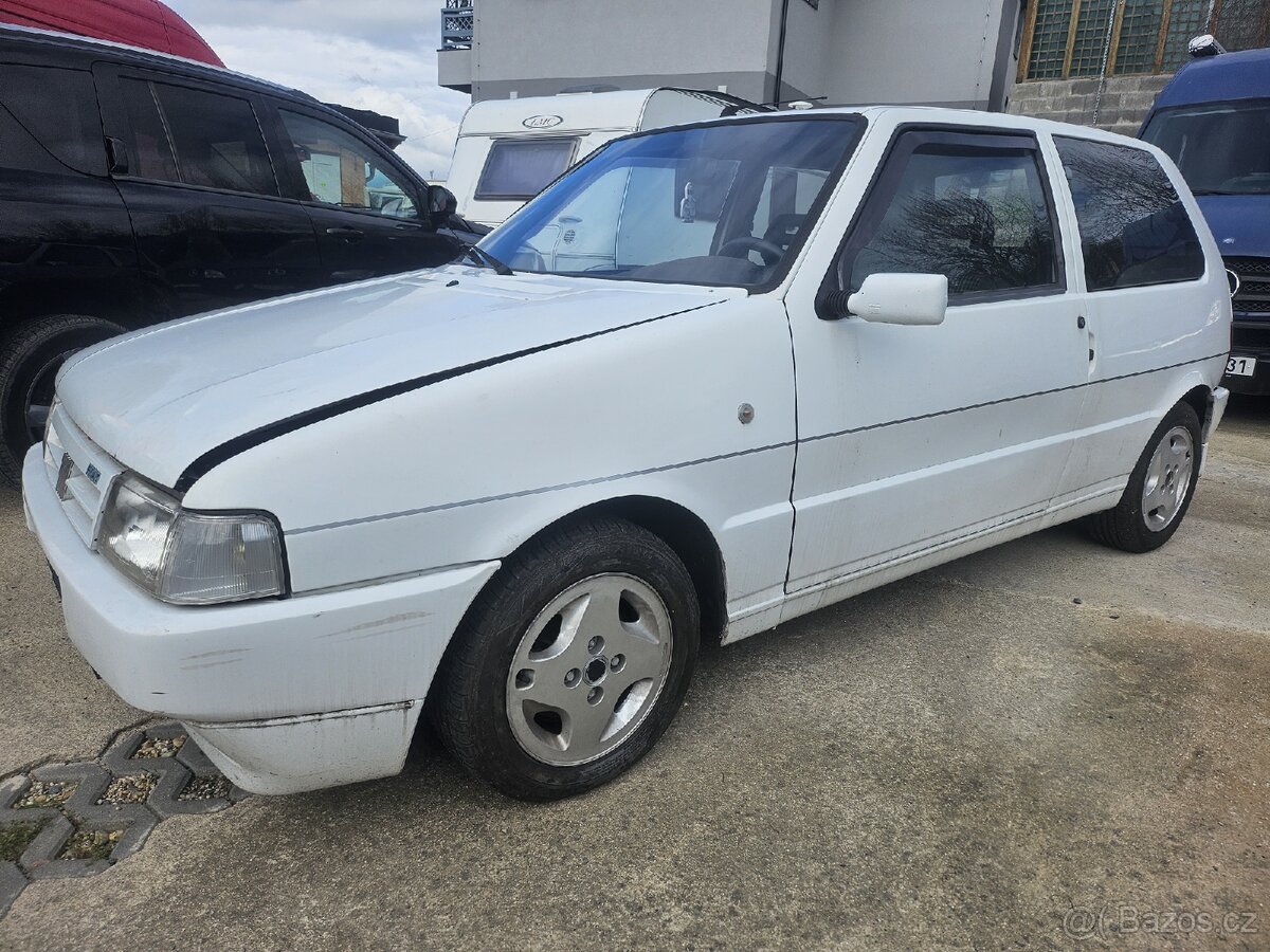 Fiat Uno turbo i.e 1.4 82kw - 6