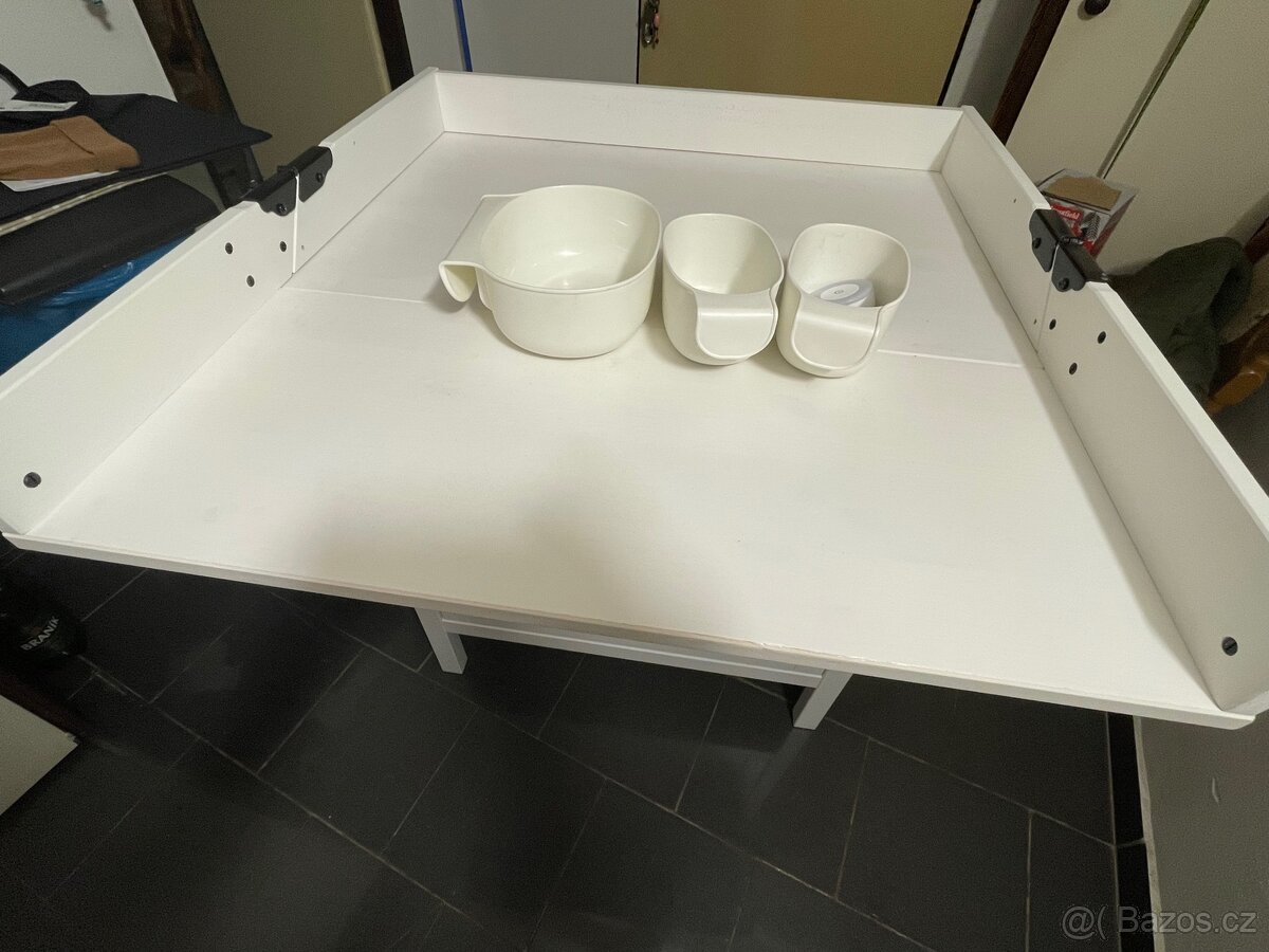 Přebalovací pult - 6