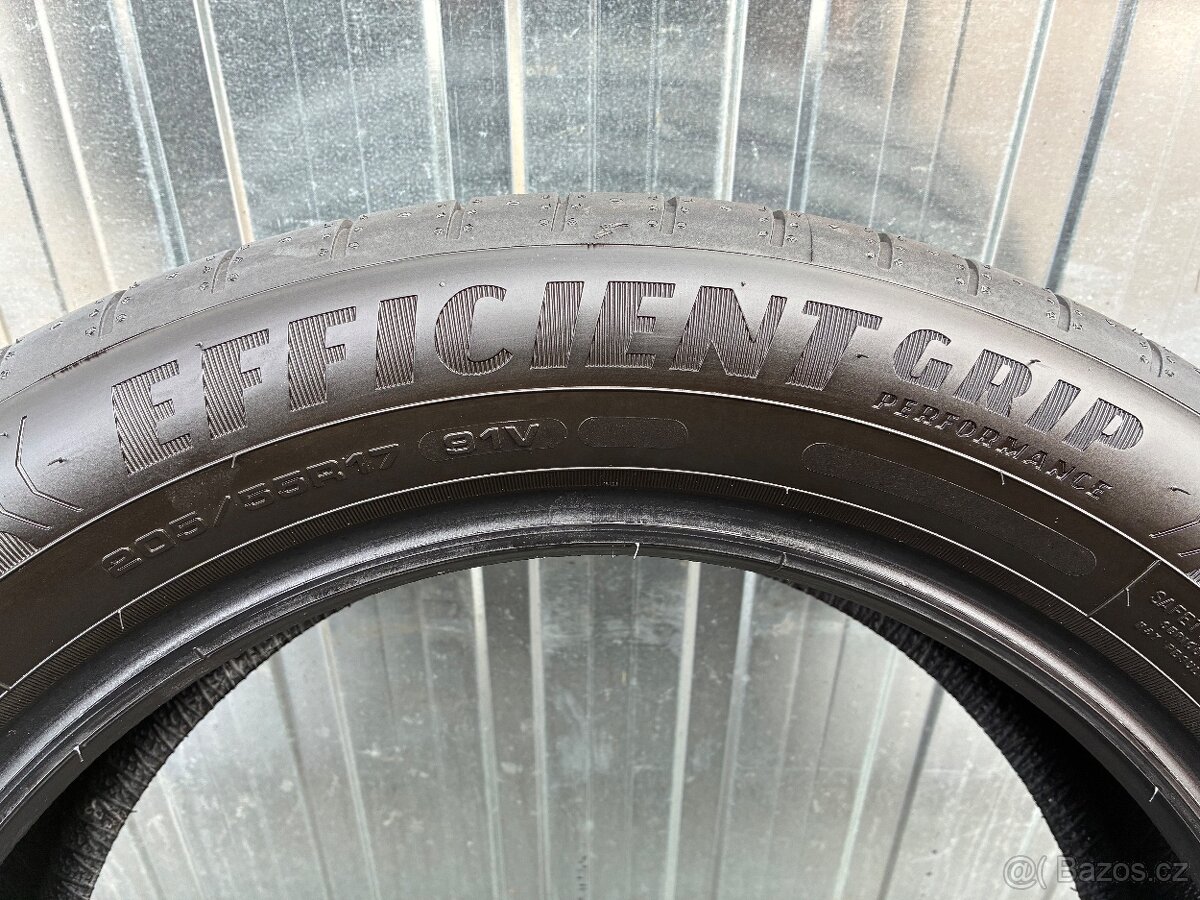 Goodyaer 205/55/17 letní - 6