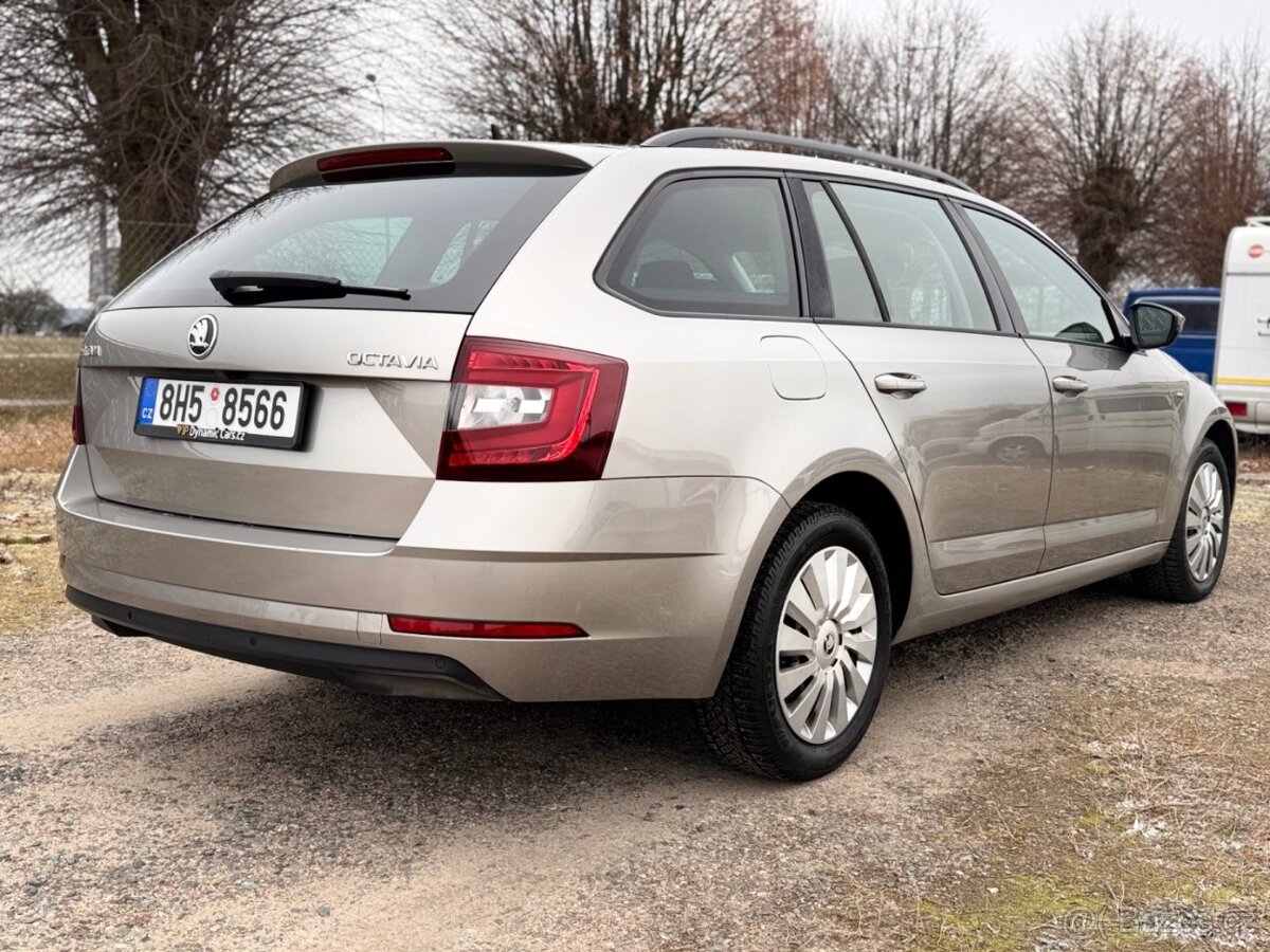 Škoda Octavia 2.0 TDI DSG Drive LED WEBASTO - 6