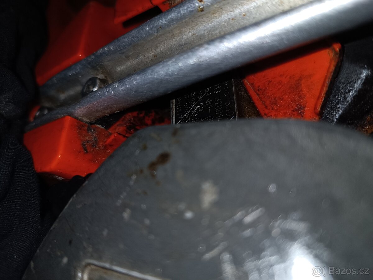 Motorová pila Husqvarna 550xp - 6