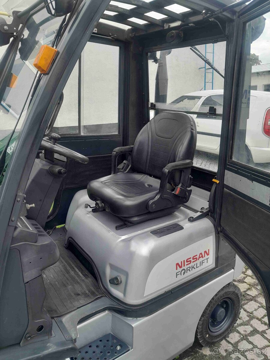 NISSAN DX15 - 6