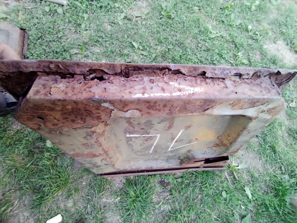 Gaz 69A štábák (komanďor) rám okna, rám dveří, dveře - 6