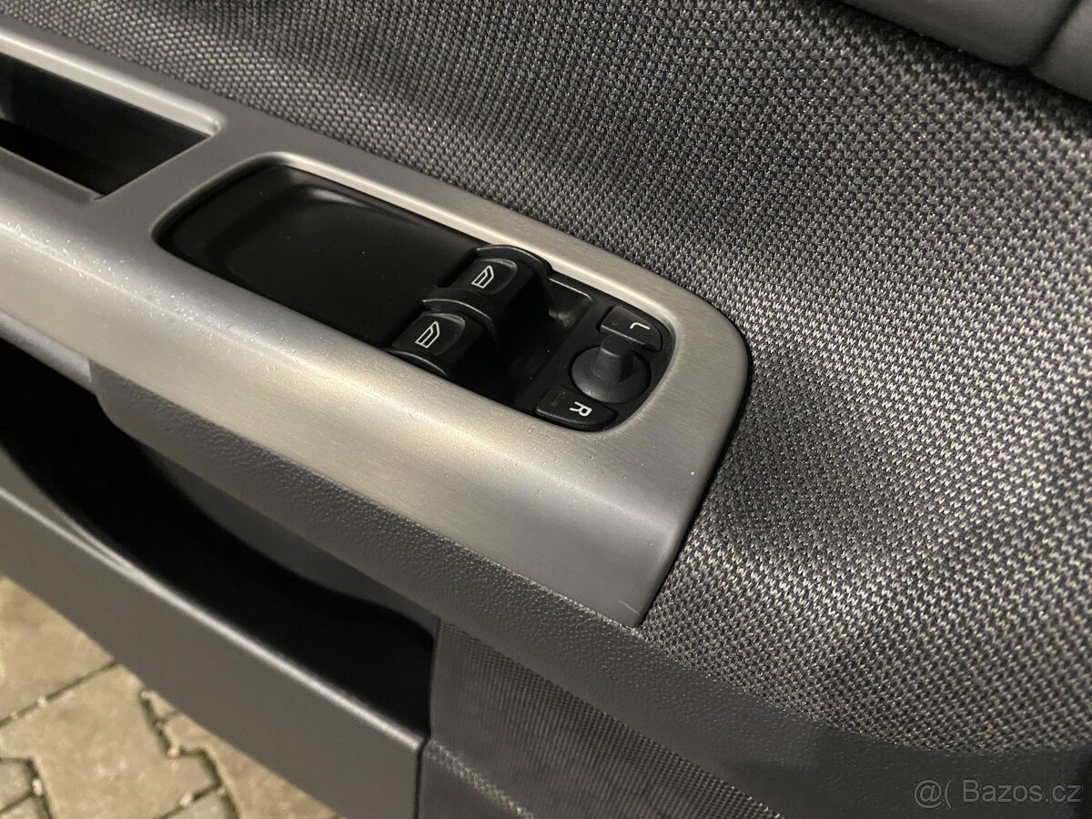 Volvo C30 1.8i , 92 kW benzín, 2007 - 6