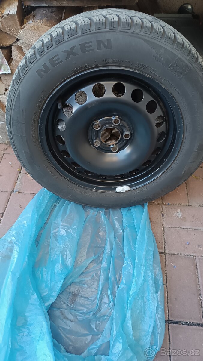 Zimní pneu 185/65 R15 - 6