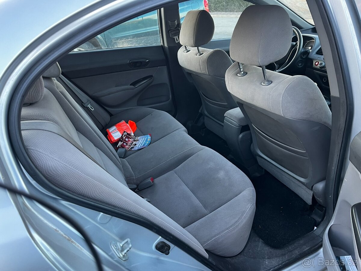 Honda CIVIC Sedan 2006 1,8 iVtec - 6