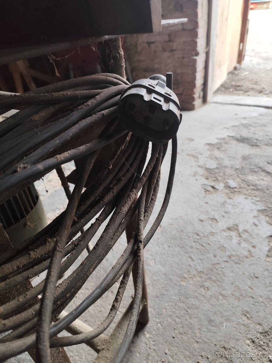 Frézka na dřevo - 6