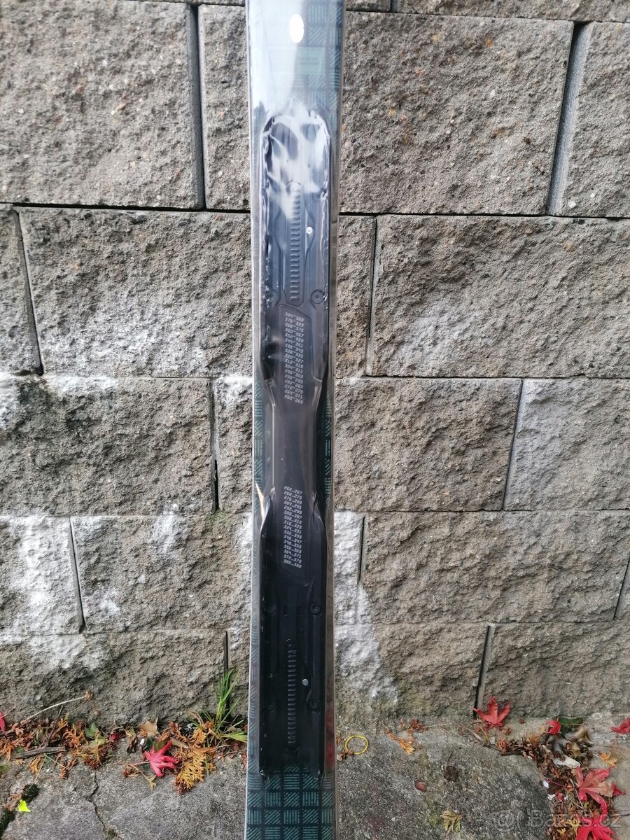 VOLKL Flair SC Carbon 153cm r-11, Model 2022/2023 - 6