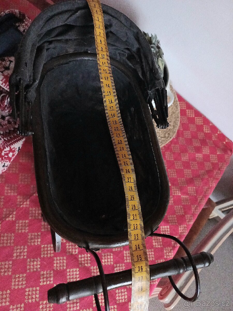 Kočárek starožitný pro panenky - 6