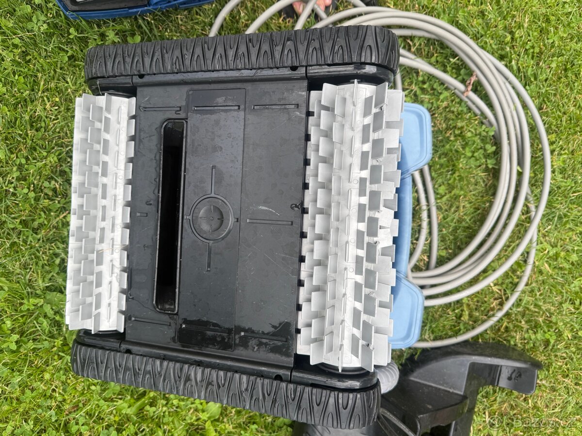 Roboticky vysavac Zodiac CyklonX 4100 - 6
